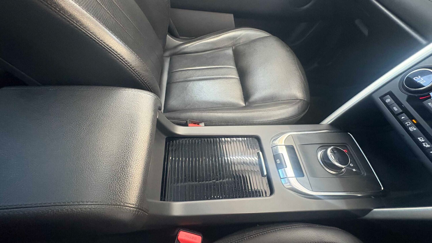 Used Land Rover Discovery Sport 2018 for sale - 78089729: Photo 10