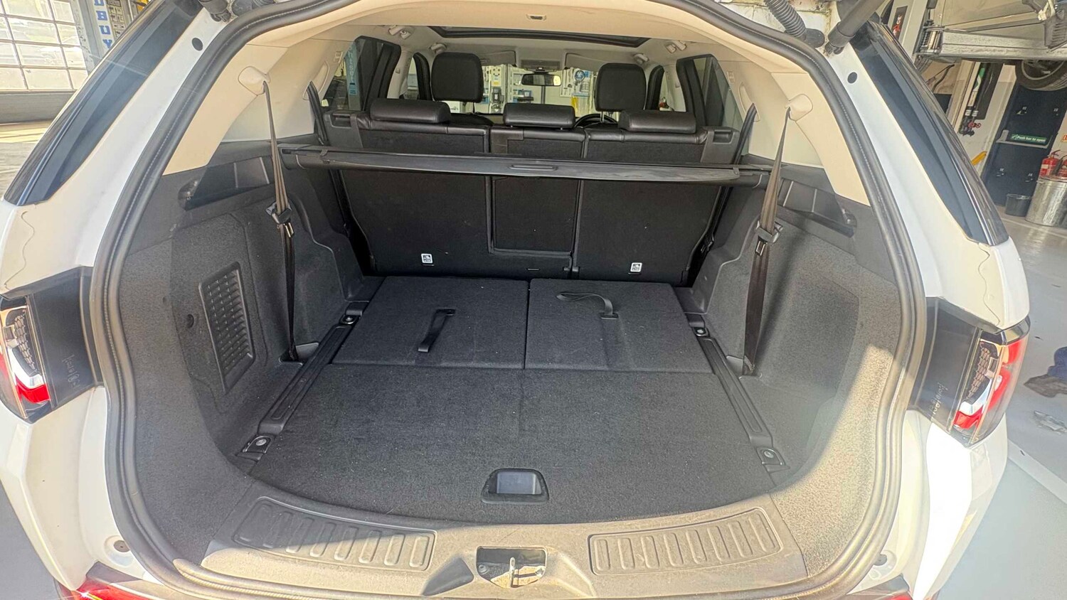 Used Land Rover Discovery Sport 2018 for sale - 78089729: Photo 13