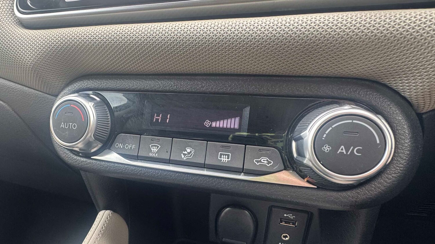 Used Nissan Micra 2017 for sale - 78010283: Photo 17