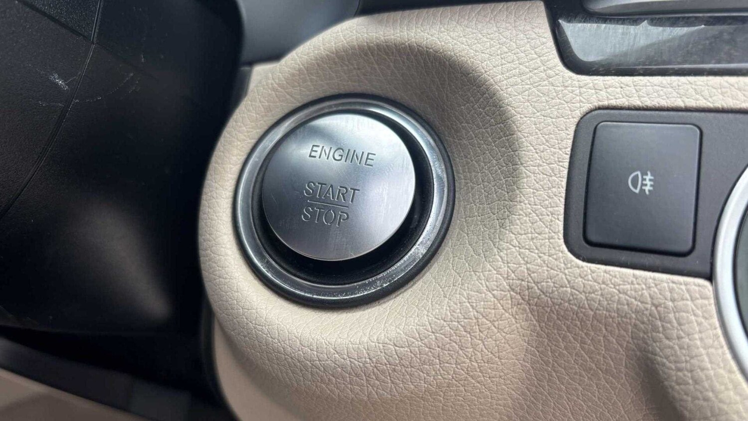 Used Mercedes-Benz E Class for sale - 77862010: Photo 24