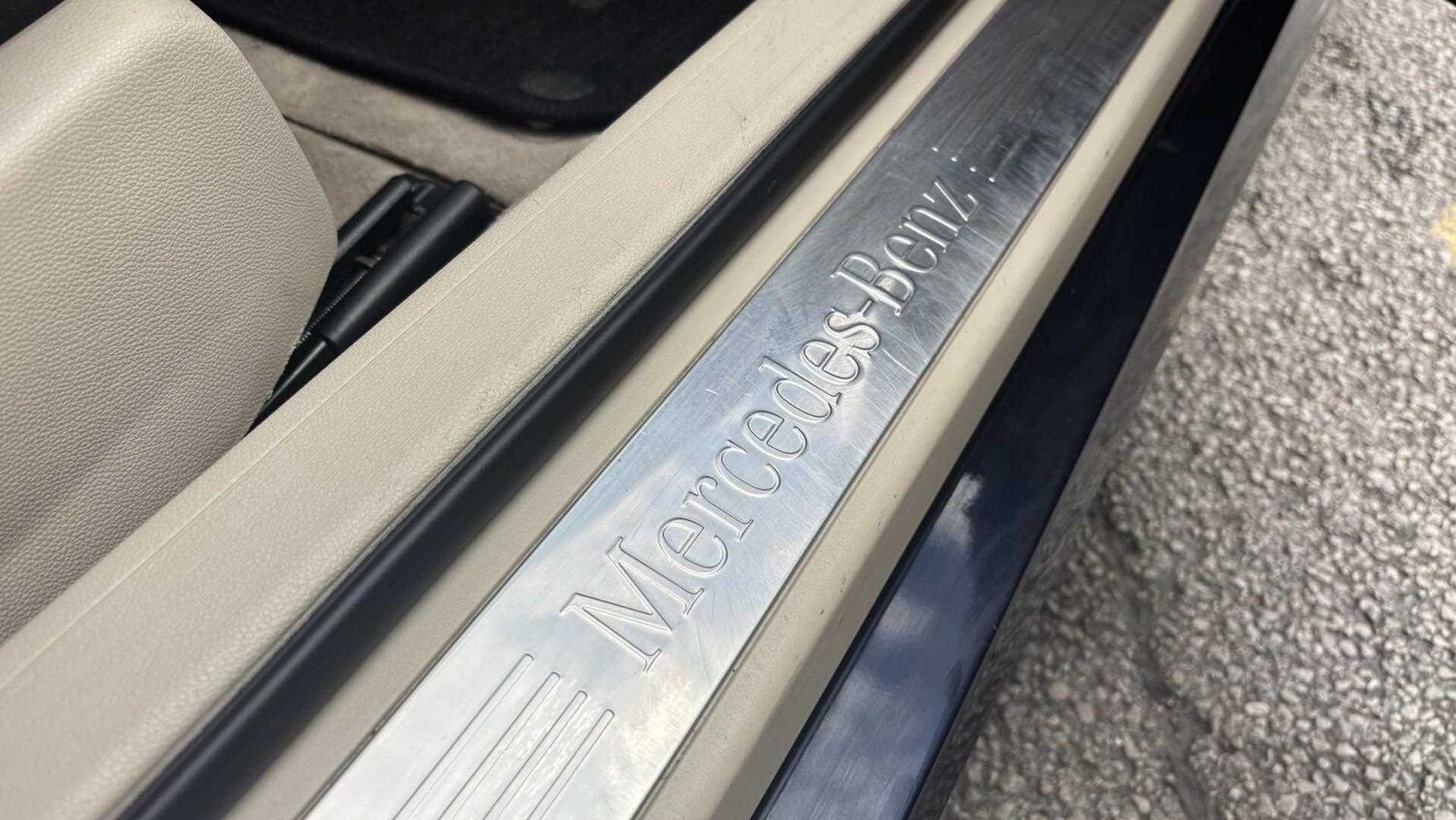 Used Mercedes-Benz E Class for sale - 77862010: Photo 27