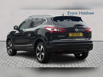 Used Nissan Qashqai 2016 for sale - 78744050: Photo