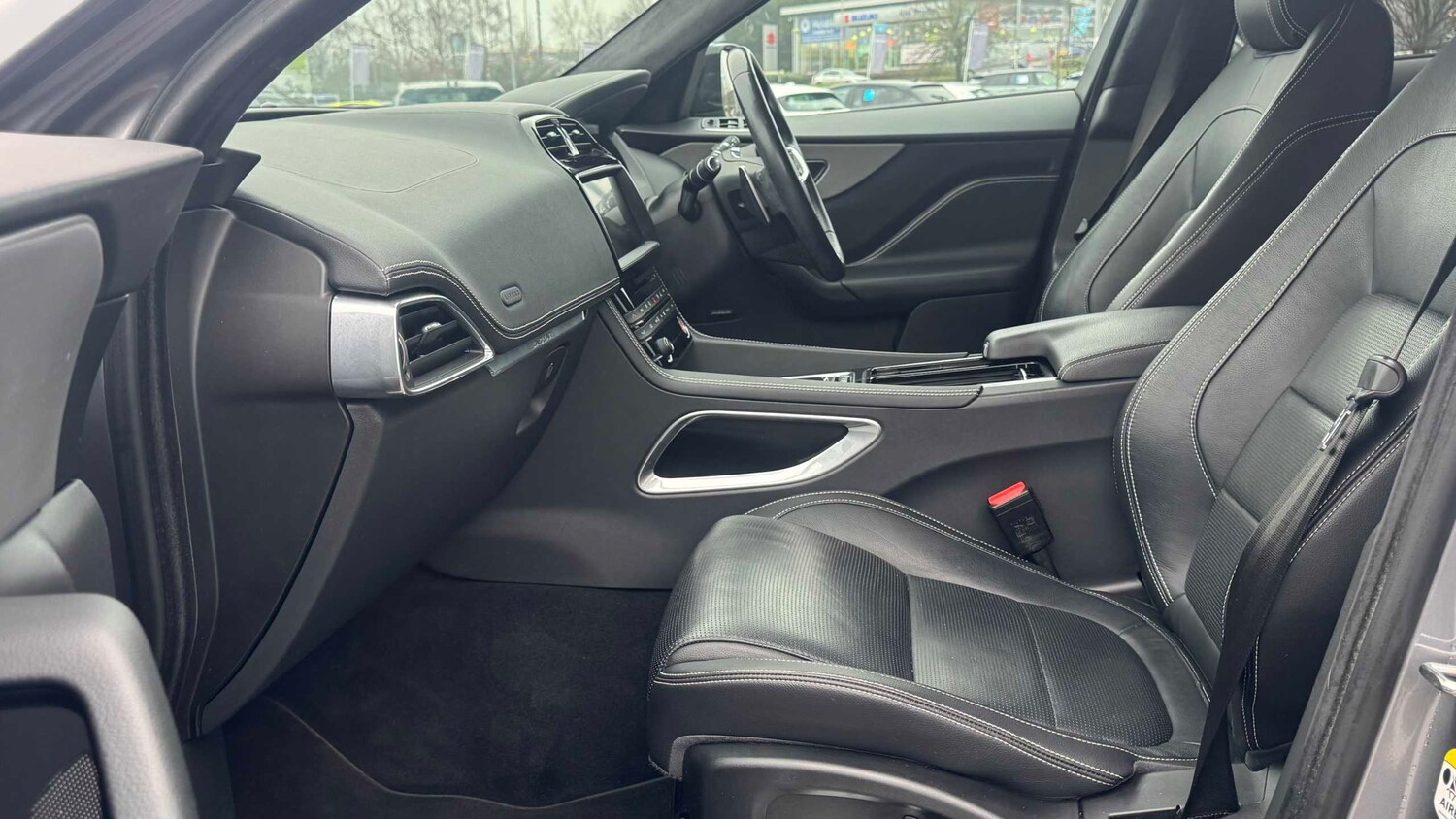 Used Jaguar F-Pace for sale - 77861548: Photo 9