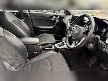 Used Kia Ceed 2020 for sale - 79078573: Photo
