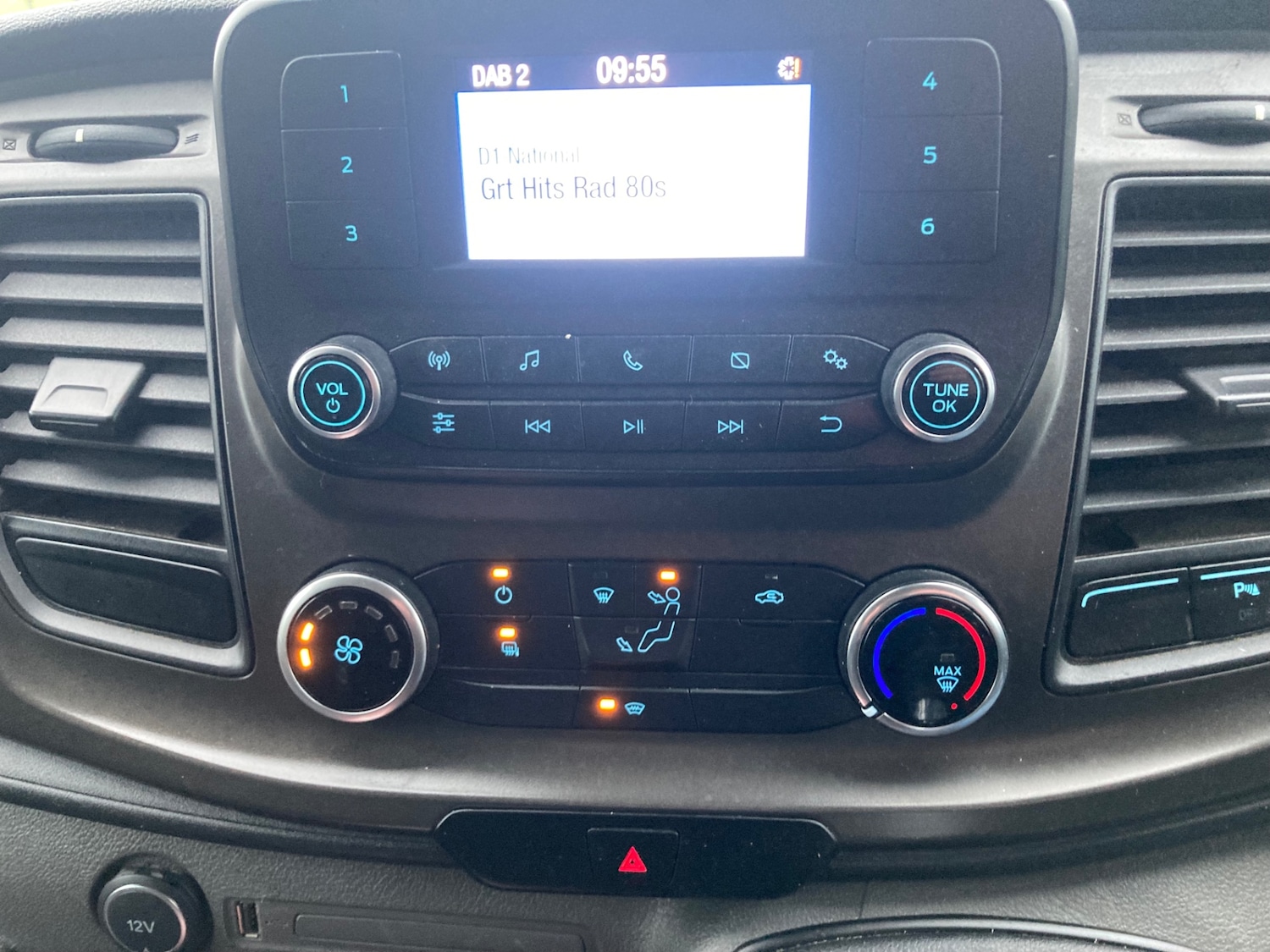 Used Ford Transit Custom 2018 for sale - 76877638: Photo 21