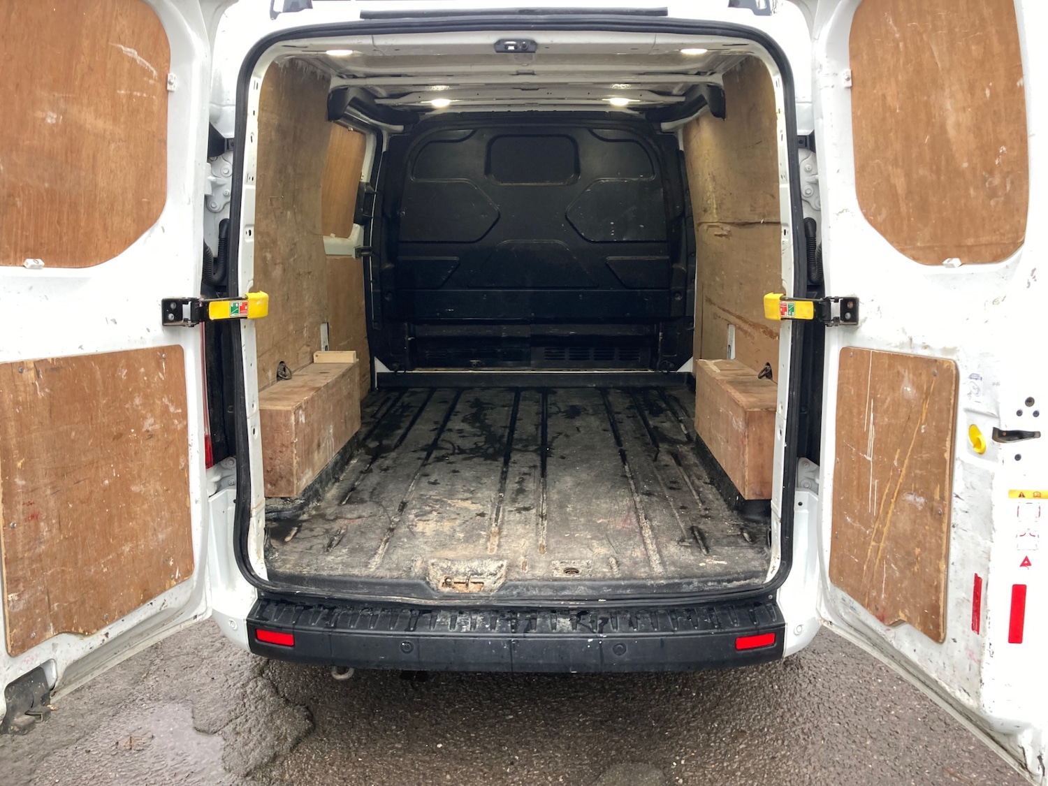 Used Ford Transit Custom 2018 for sale - 76877638: Photo 33