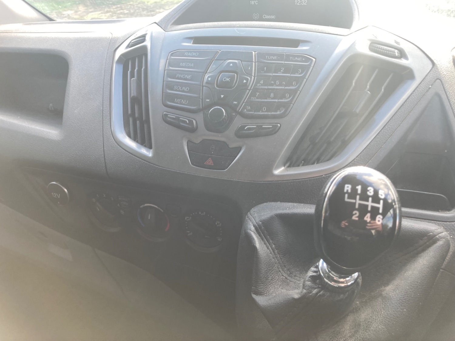 Used Ford Transit Custom 2017 for sale - 76476728: Photo 17