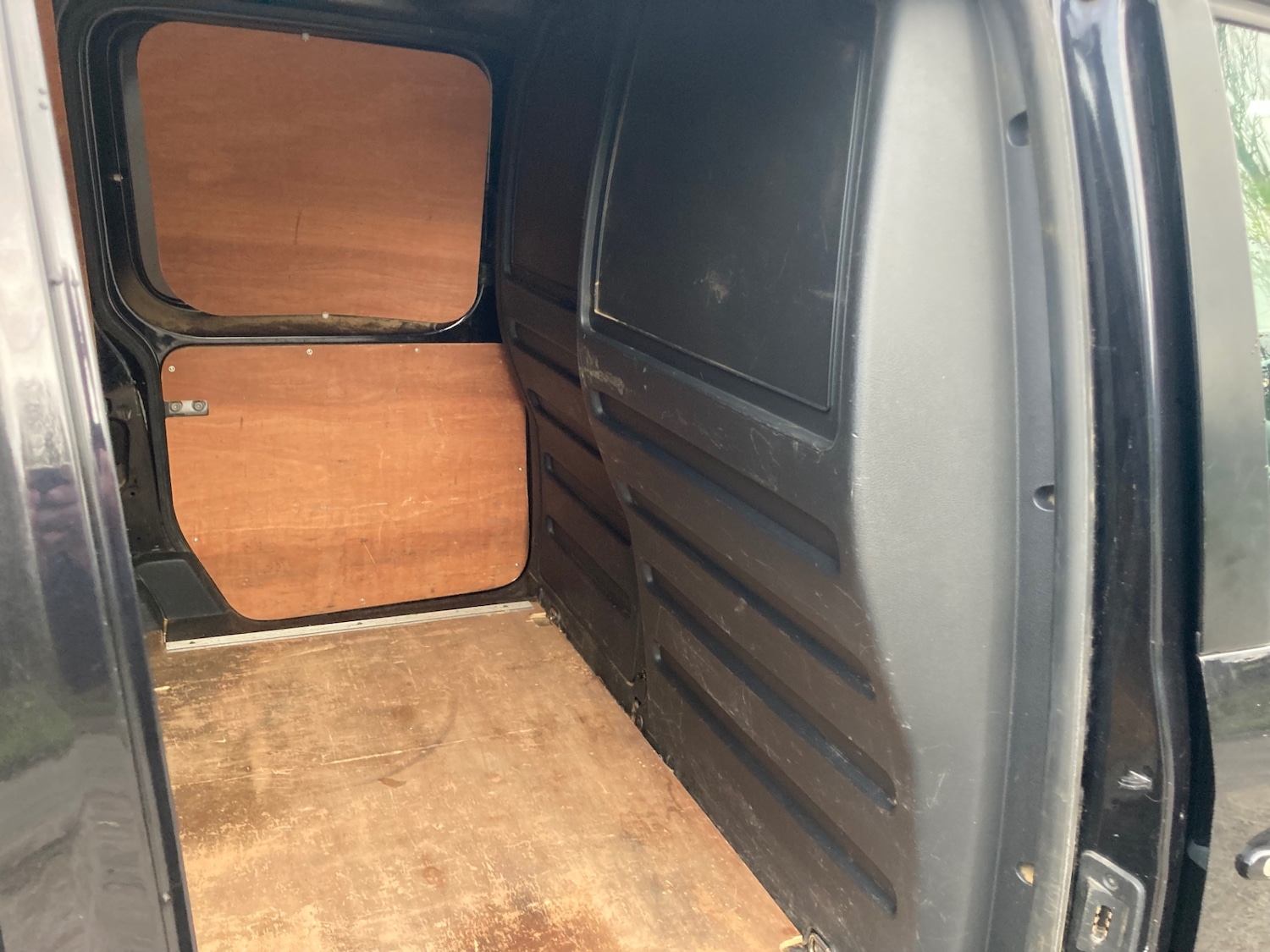 Used Volkswagen Caddy Maxi 2017 for sale - 76734319: Photo 27