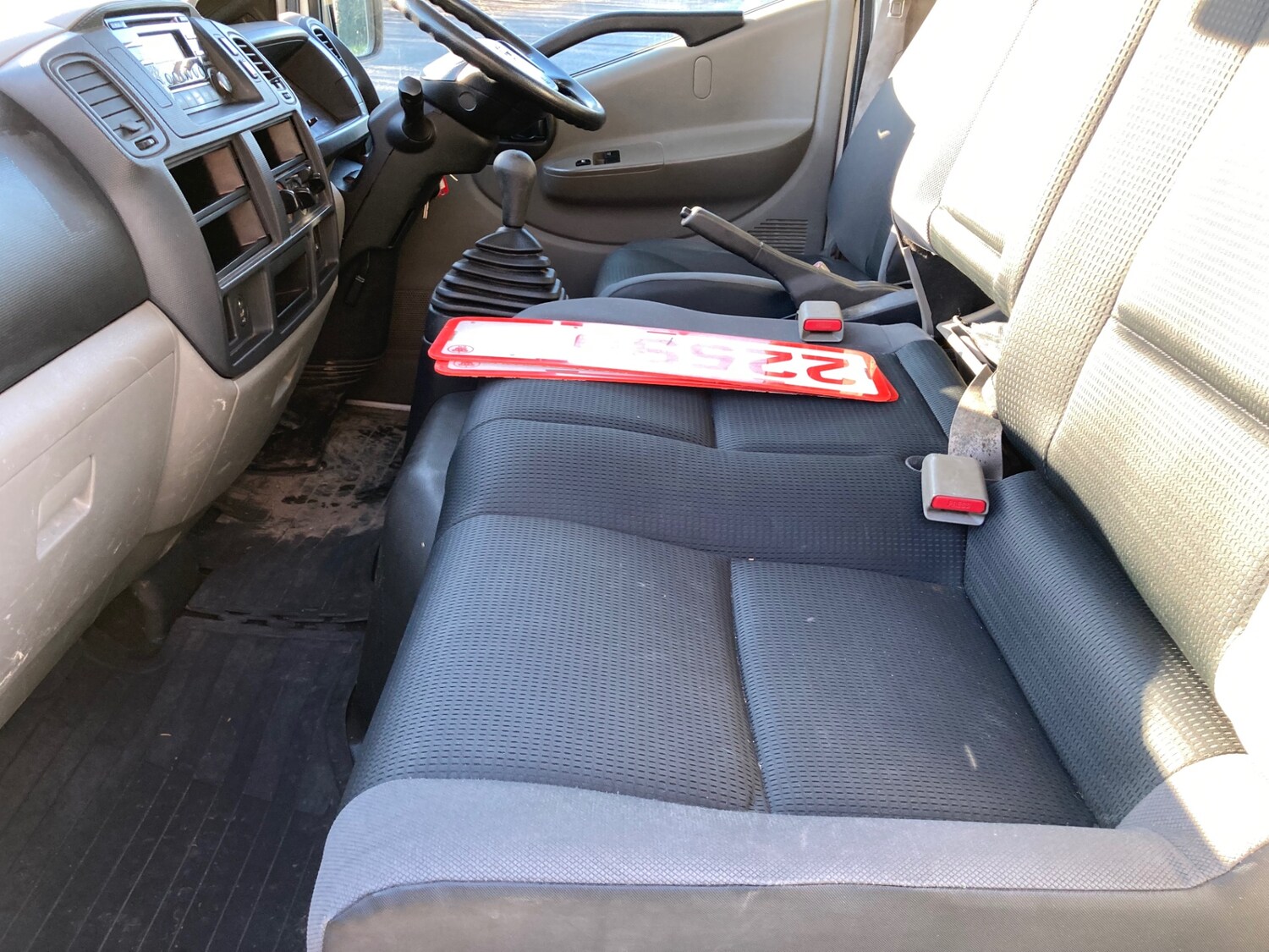 Used Nissan Cabstar 2015 for sale - 76791311: Photo 12