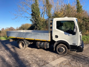 Used Nissan Cabstar 2015 for sale - 76791311: Photo