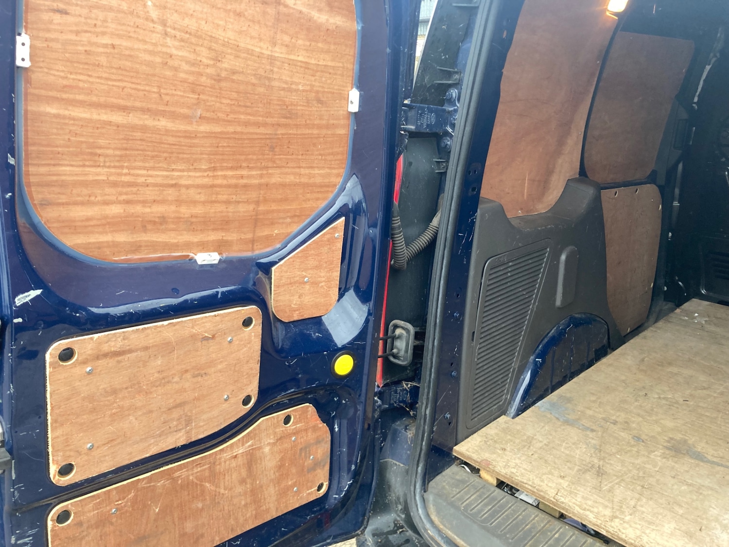 Used Ford Transit Connect 2020 for sale - 76391579: Photo 20