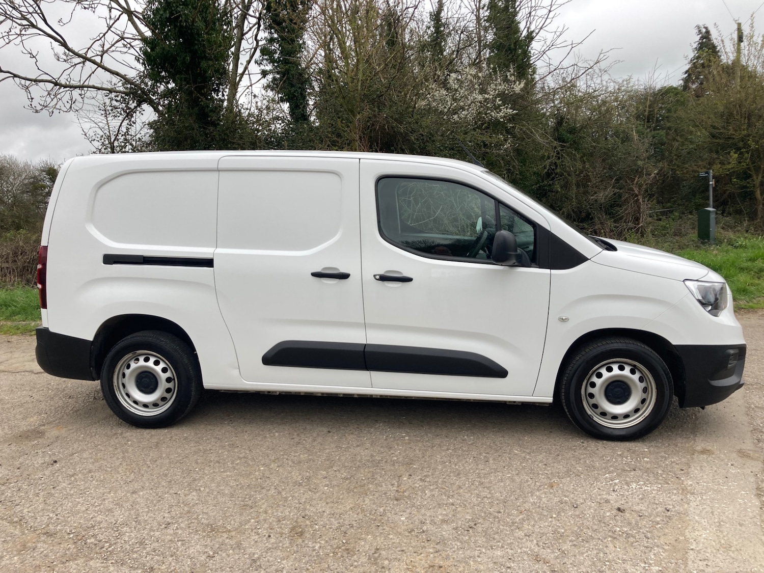 Used Vauxhall Combo 2021 for sale - 78010665: Photo 2