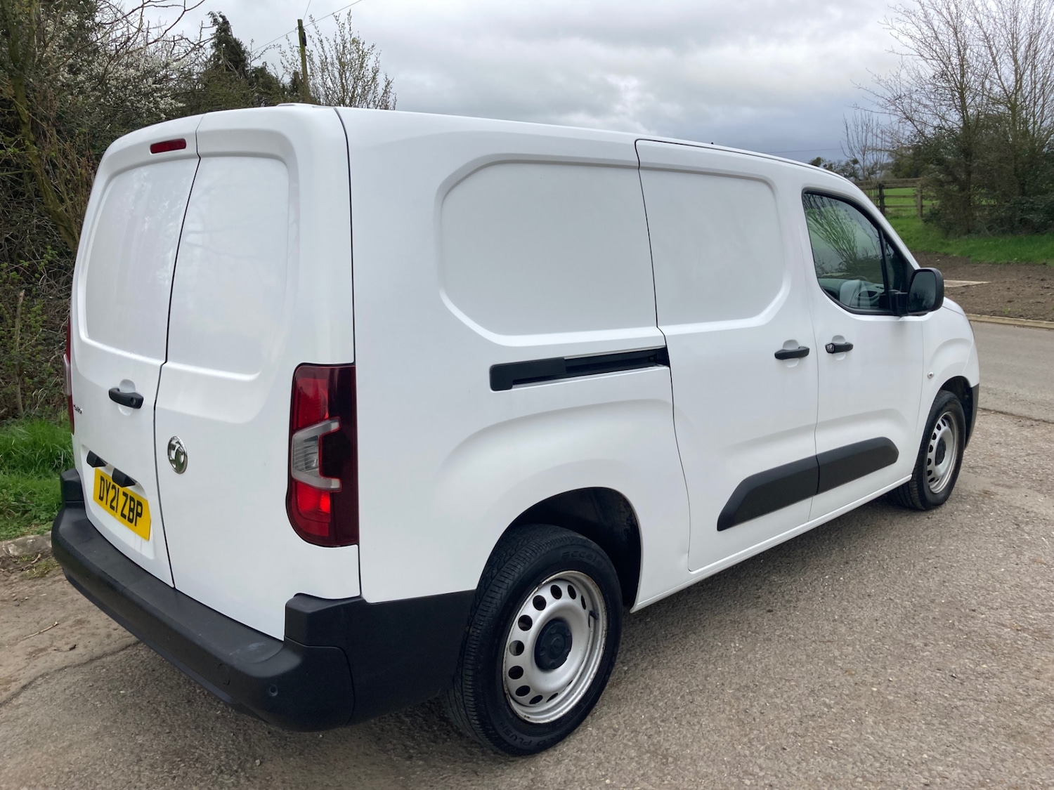 Used Vauxhall Combo 2021 for sale - 78010665: Photo 3