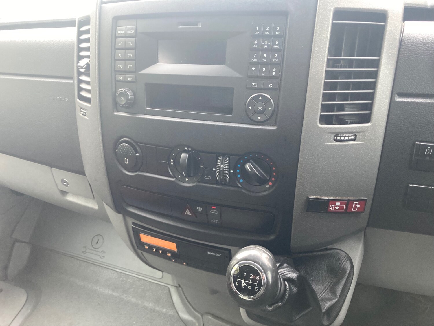 Used Mercedes-Benz Sprinter 2014 for sale - 75955773: Photo 14