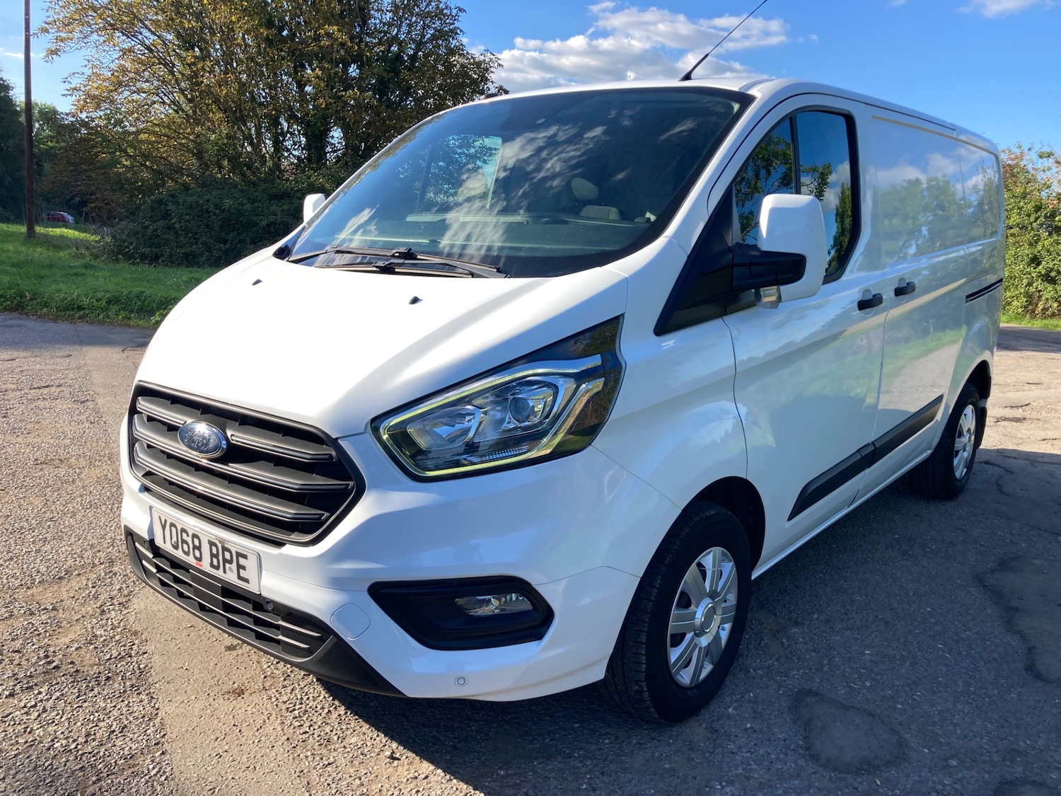 Used Ford Transit Custom 2018 for sale - 76391531: Photo 2