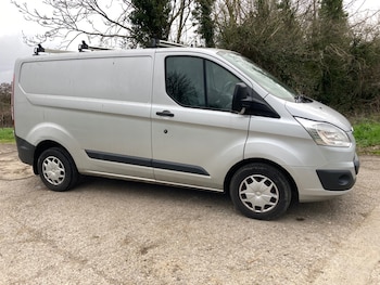 Used Ford Transit Custom 2017 for sale - 77937610: Photo