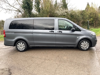 Used Mercedes-Benz Vito 2019 for sale - 77284110: Photo