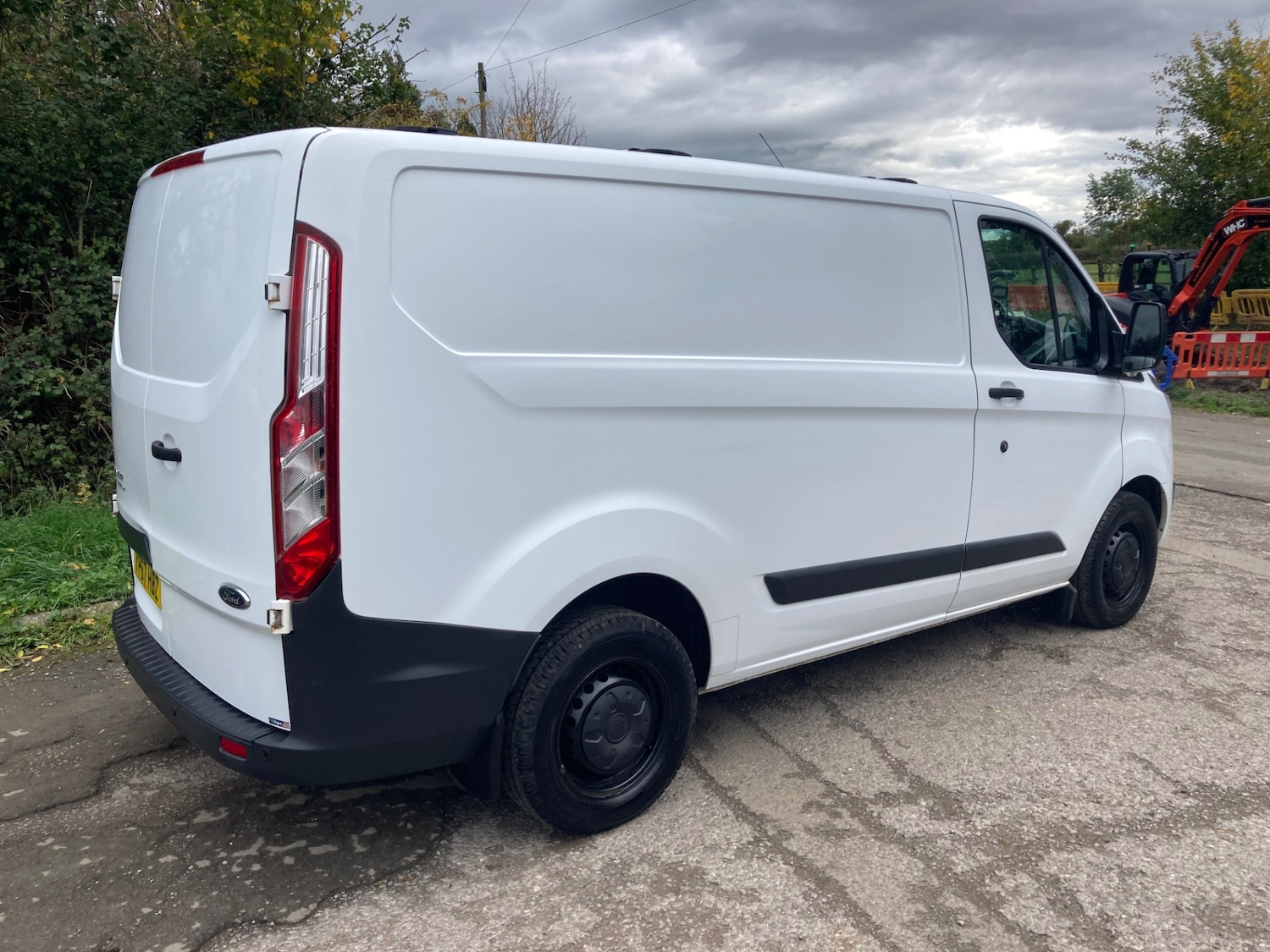 Used Ford Transit Custom 2017 for sale - 76413990: Photo 4