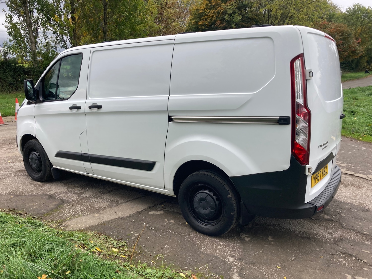 Used Ford Transit Custom 2017 for sale - 76413990: Photo 8