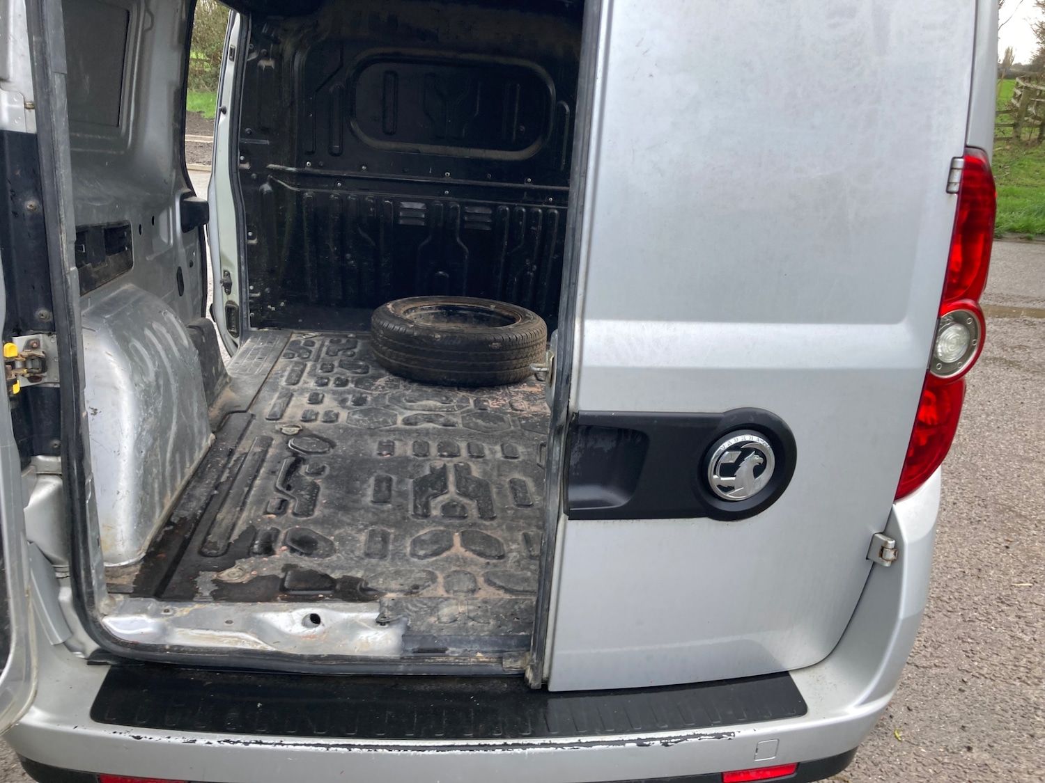 Used Vauxhall Combo 2014 for sale - 77872959: Photo 22