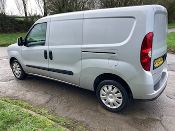 Used Vauxhall Combo 2014 for sale - 77872959: Photo