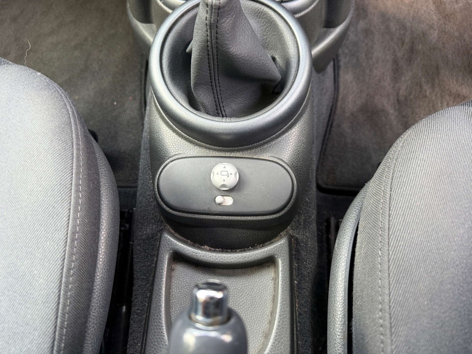 Used MINI Hatch 2005 for sale - 76407055: Photo 14