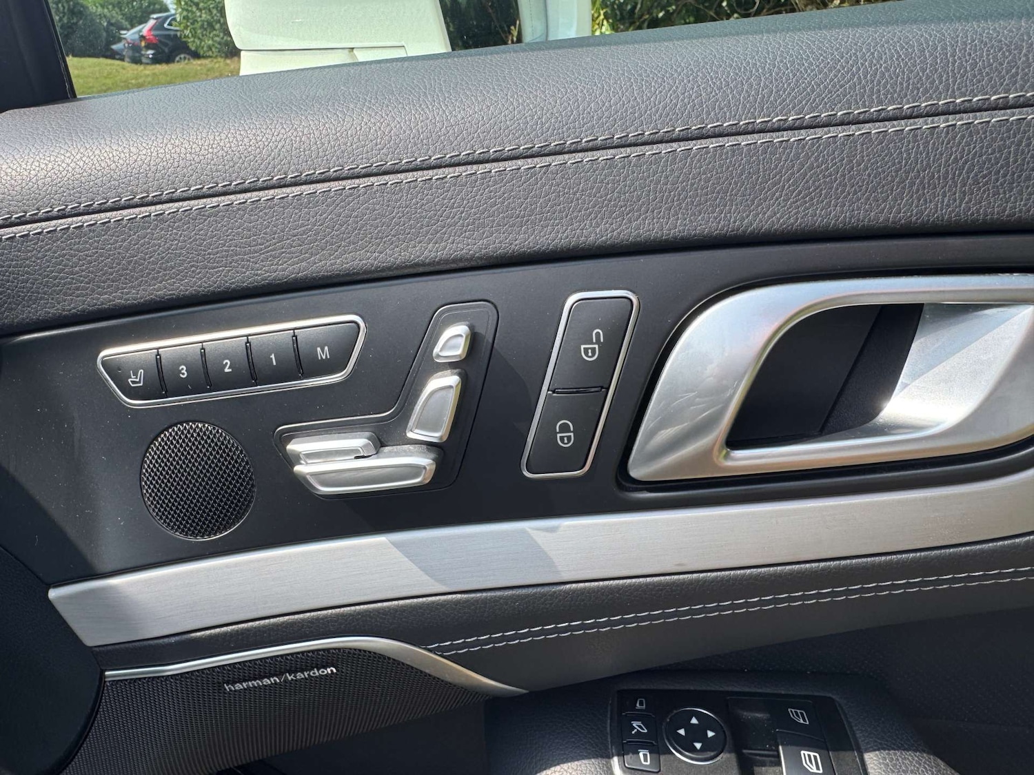 Used Mercedes-Benz SL 2015 for sale - 76601042: Photo 18