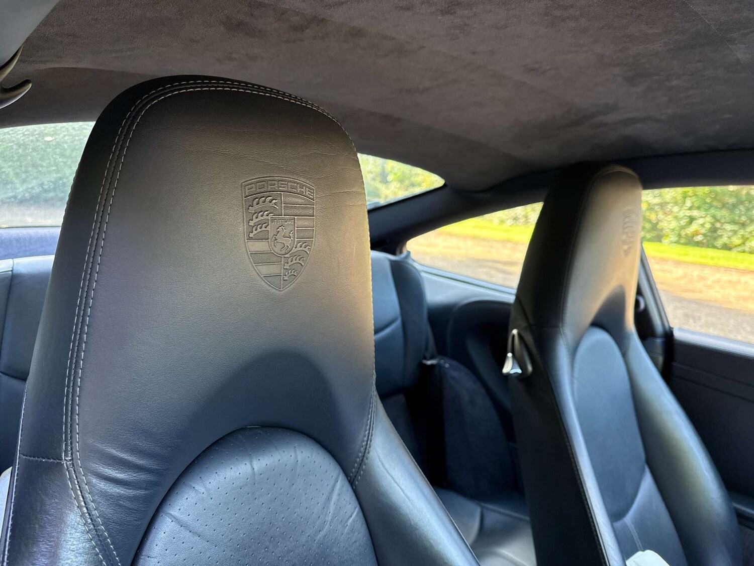 Used Porsche 911 2005 for sale - 76601136: Photo 12