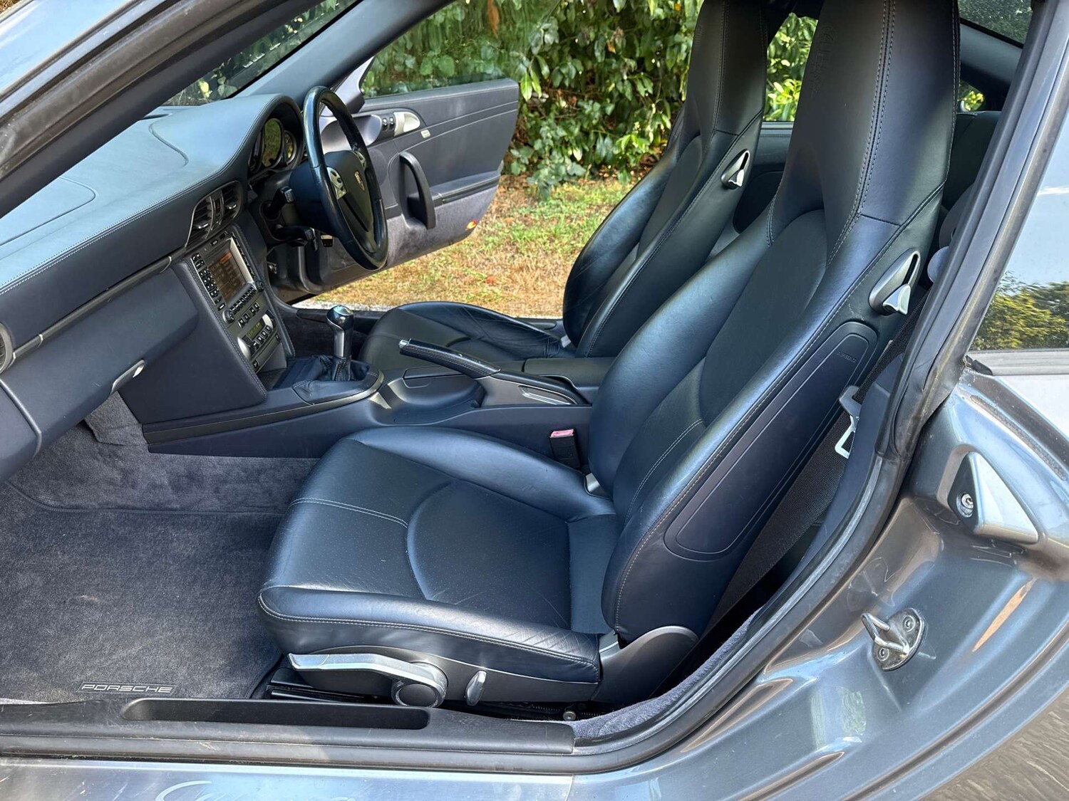 Used Porsche 911 2005 for sale - 76601136: Photo 9