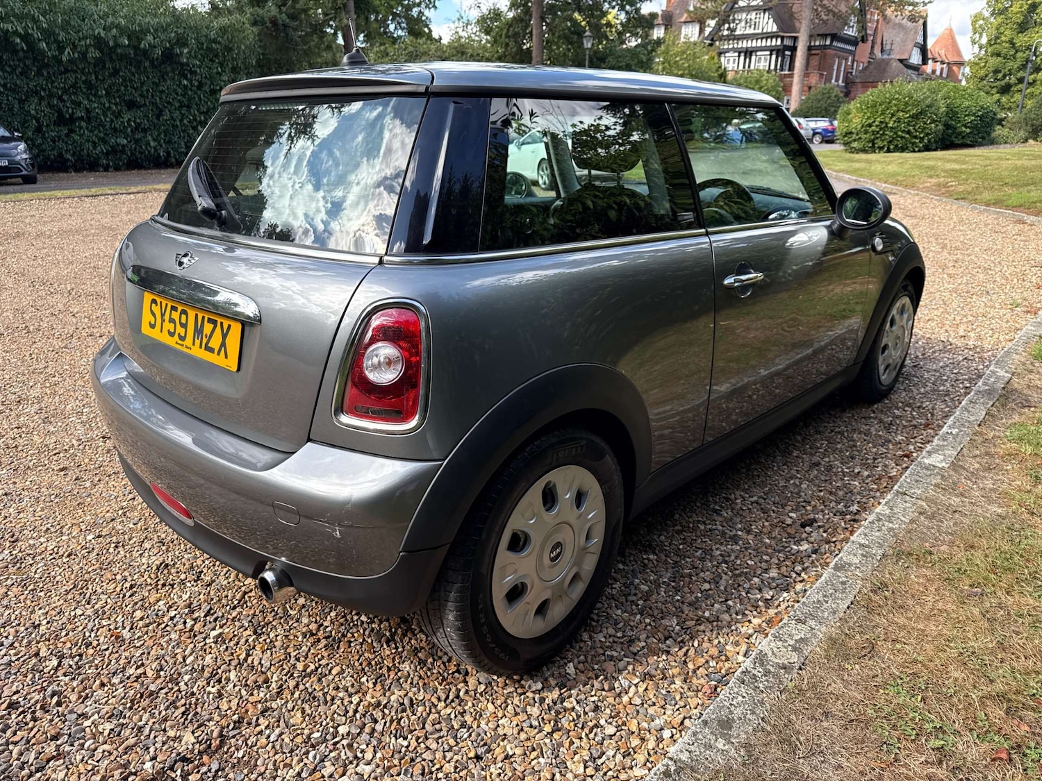 Used MINI Hatch 2009 for sale - 76601157: Photo 3