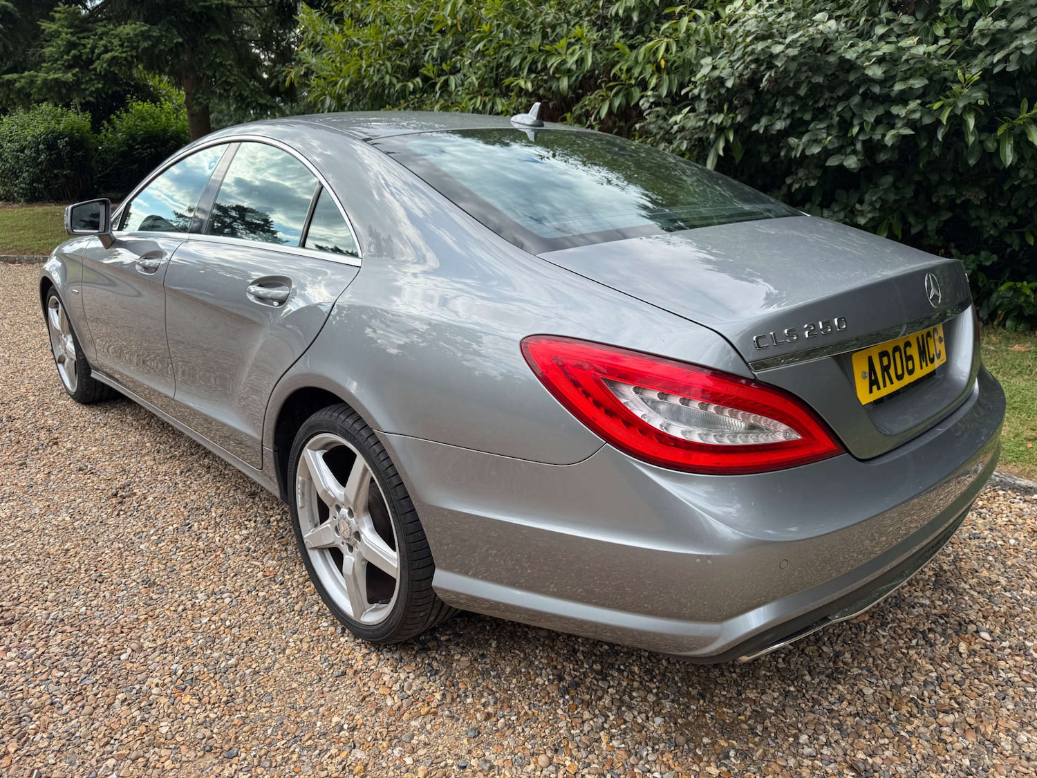 Used Mercedes-Benz CLS 2012 for sale - 76280340: Photo 9
