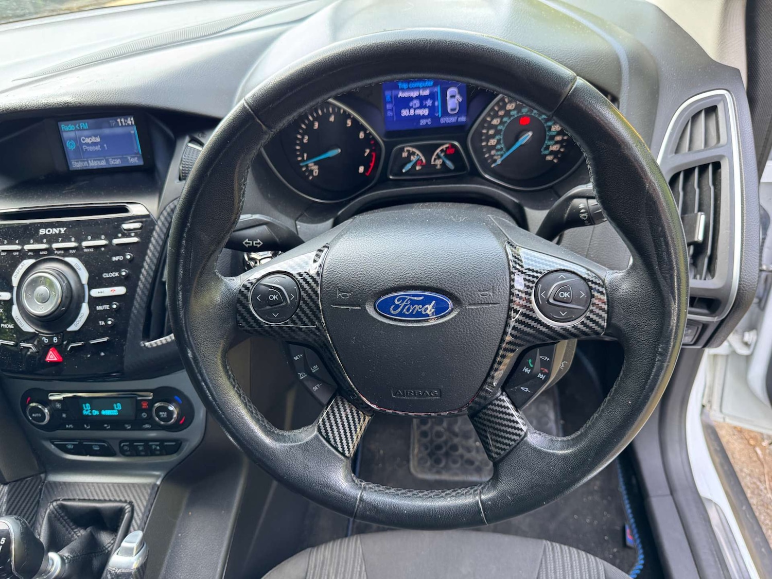 Used Ford Focus 2013 for sale - 76363601: Photo 2