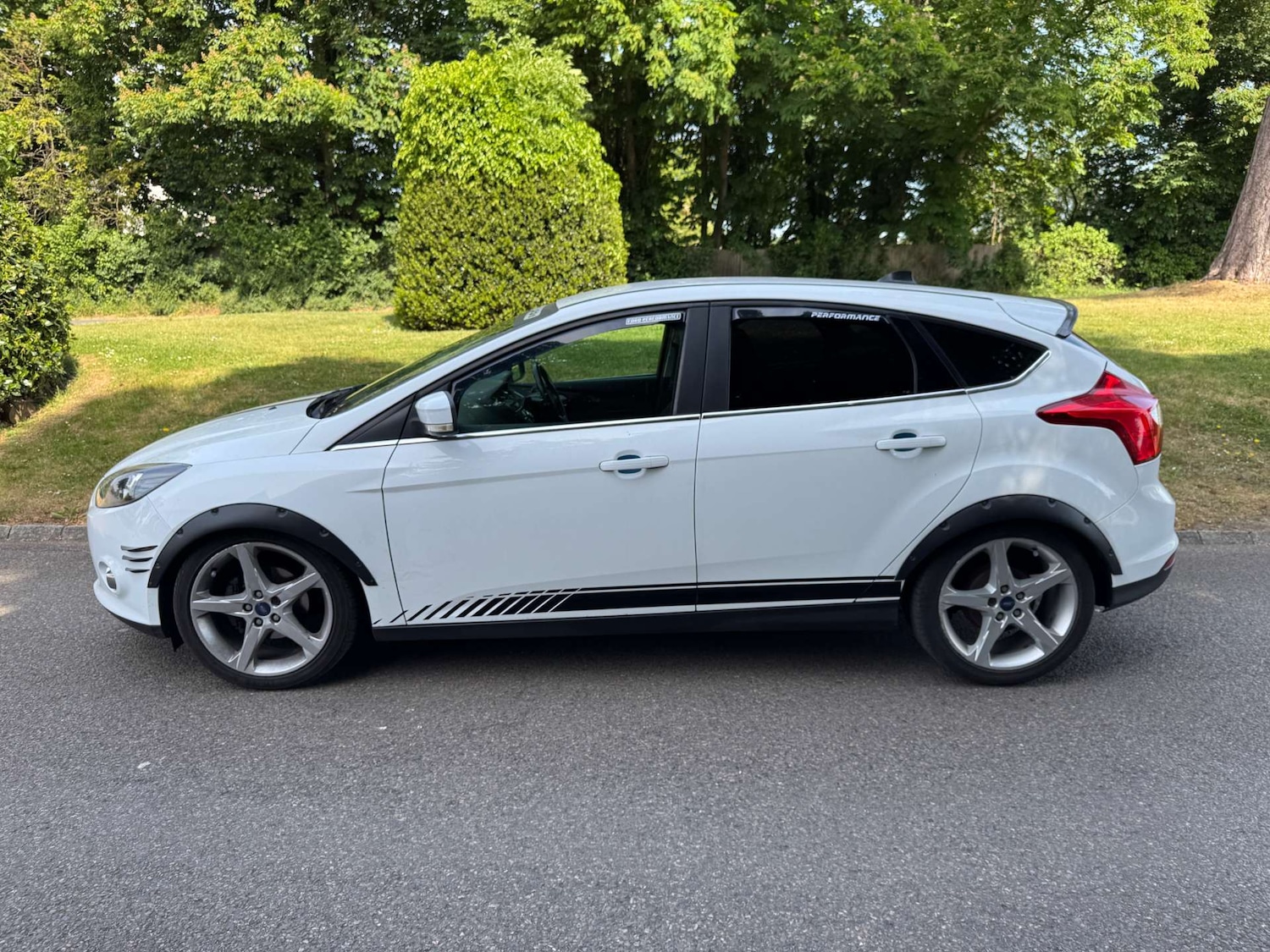 Used Ford Focus 2013 for sale - 76363601: Photo 4