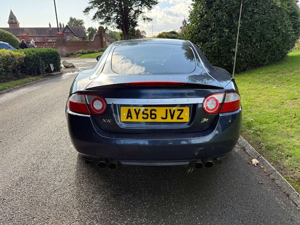 Used Jaguar XKR 2007 for sale - 76285153: Photo 5