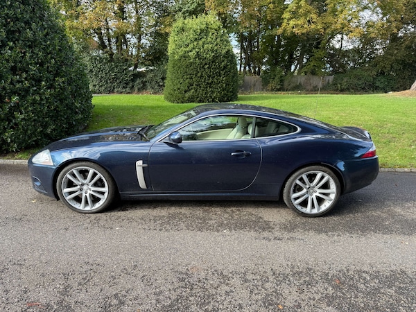Used Jaguar XKR 2007 for sale - 76285153: Photo 8