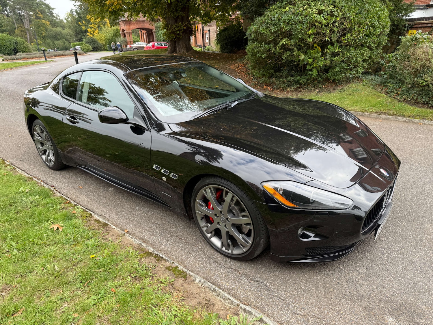 Used Maserati Granturismo 2012 for sale - 75783335: Photo 3