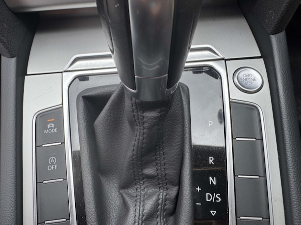 Used Volkswagen Passat 2015 for sale - 76277996: Photo 22
