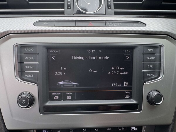 Used Volkswagen Passat 2015 for sale - 76277996: Photo 23