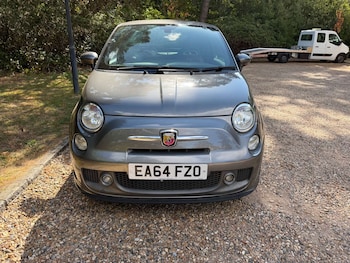 Used Abarth 595 2014 for sale - 79447221: Photo