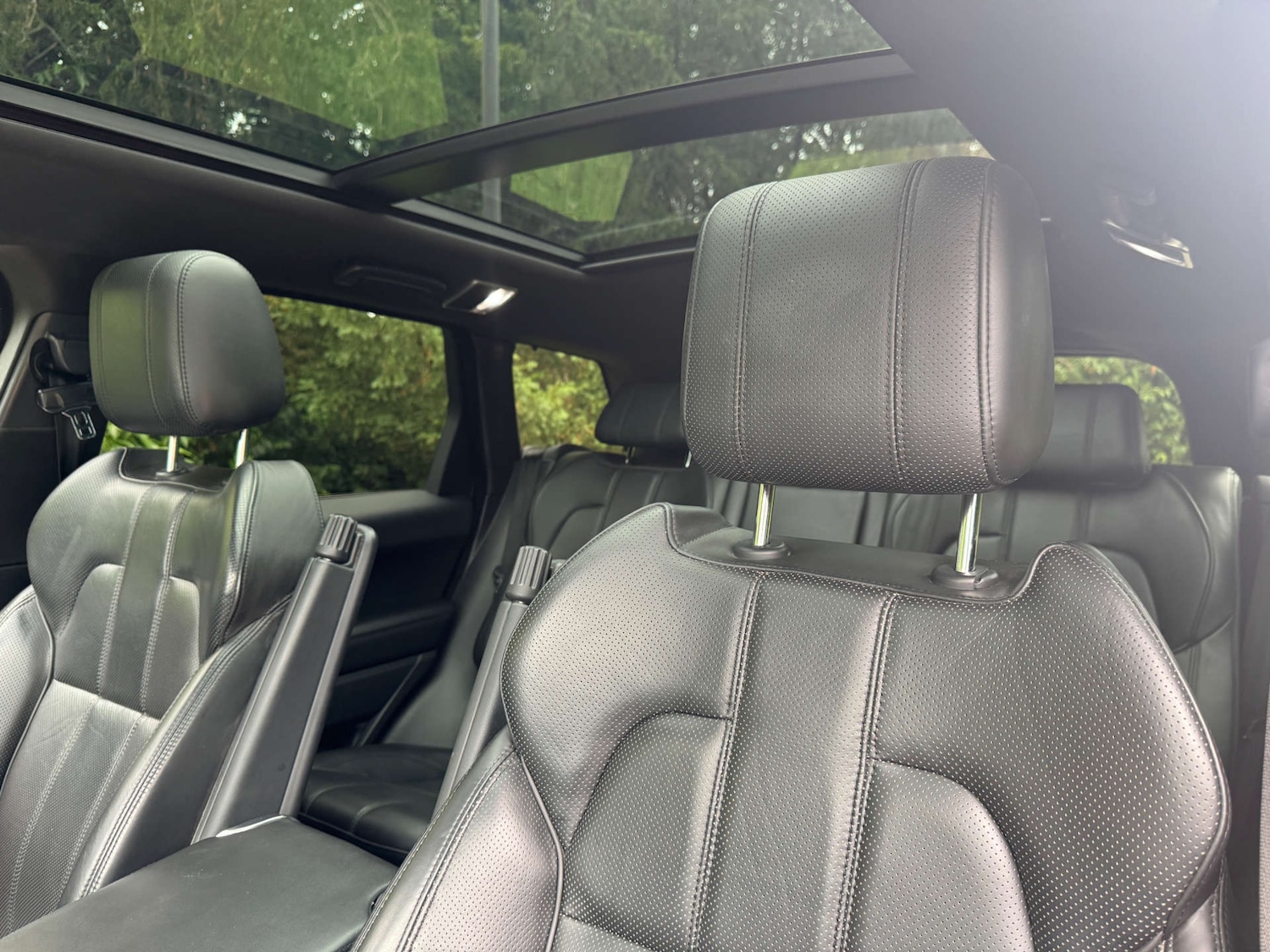 Used Land Rover Range Rover Sport 2016 for sale - 76601379: Photo 15