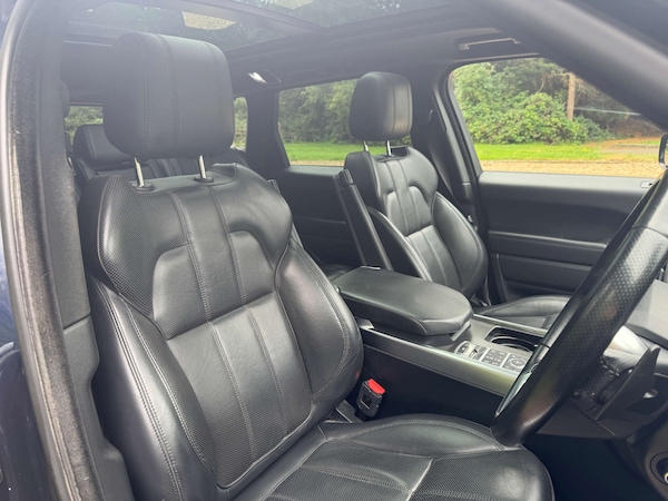 Used Land Rover Range Rover Sport 2016 for sale - 76271629: Photo 11
