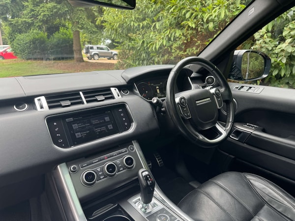 Used Land Rover Range Rover Sport 2016 for sale - 76271629: Photo 9