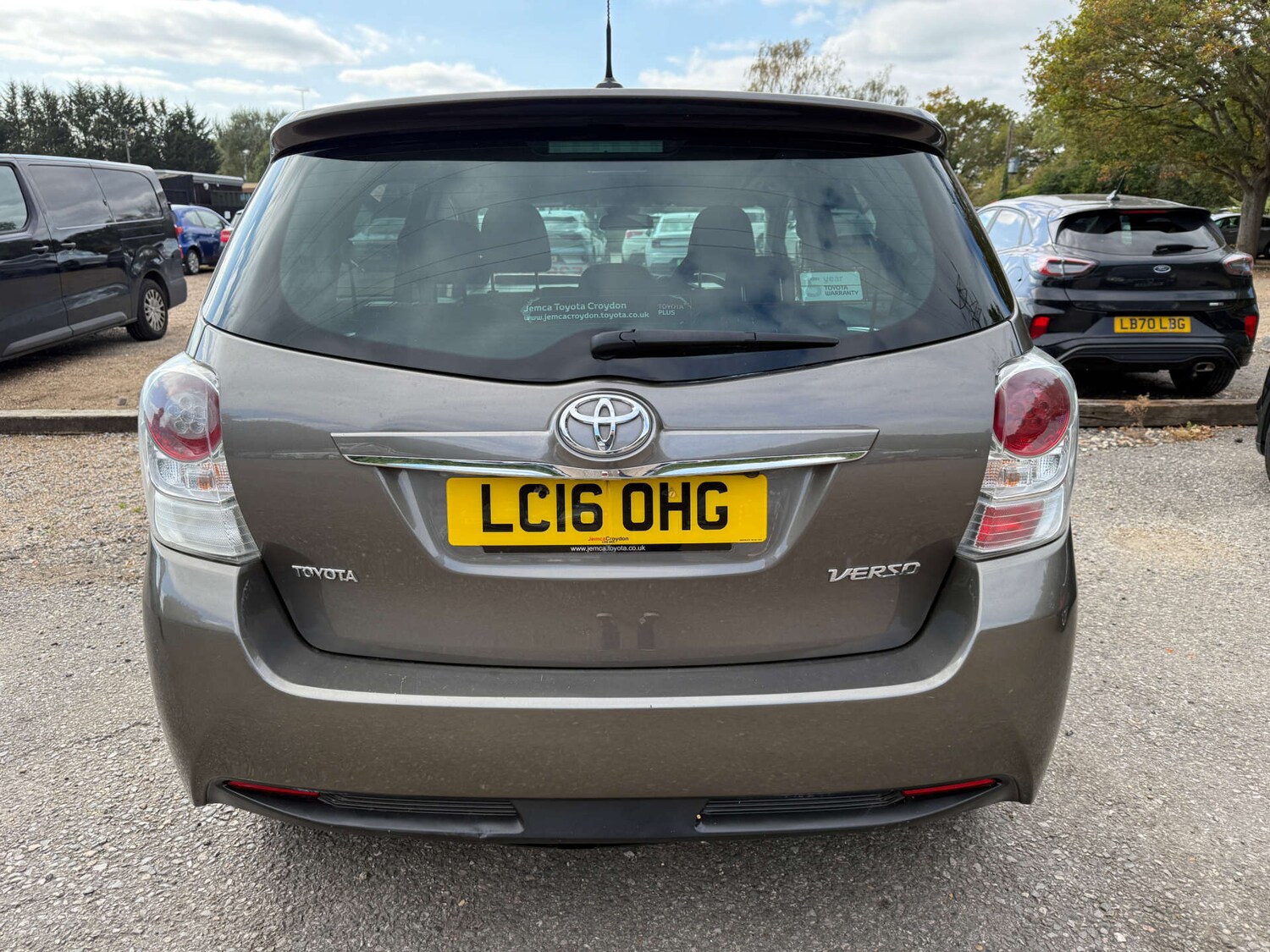 Used Toyota Verso 2016 for sale - 76271635: Photo 2