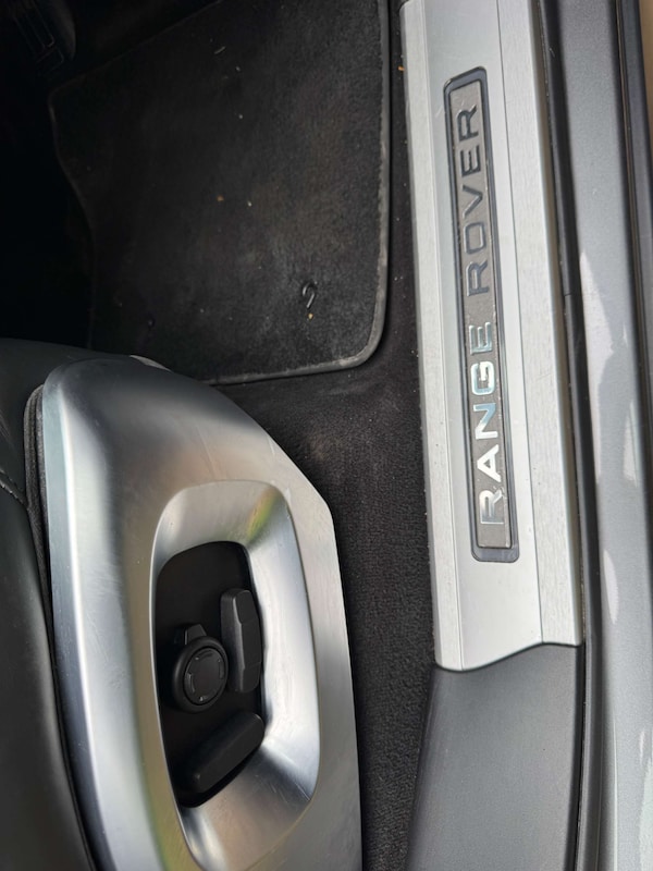 Used Land Rover Range Rover Sport 2017 for sale - 75611598: Photo 13