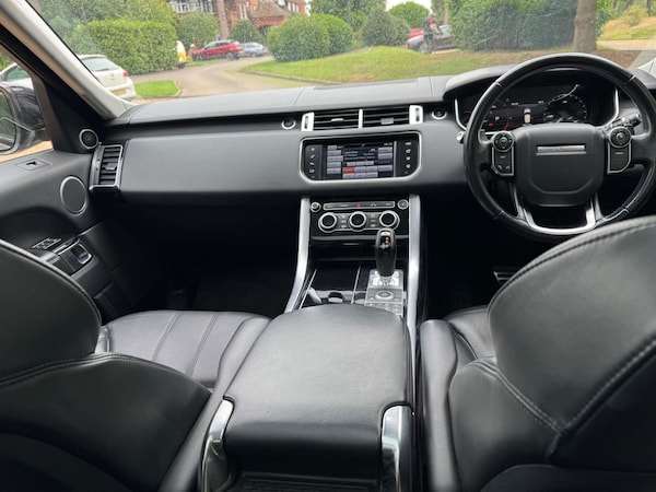 Used Land Rover Range Rover Sport 2017 for sale - 75611598: Photo 16