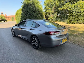 Used Vauxhall Insignia 2018 for sale - 79164185: Photo