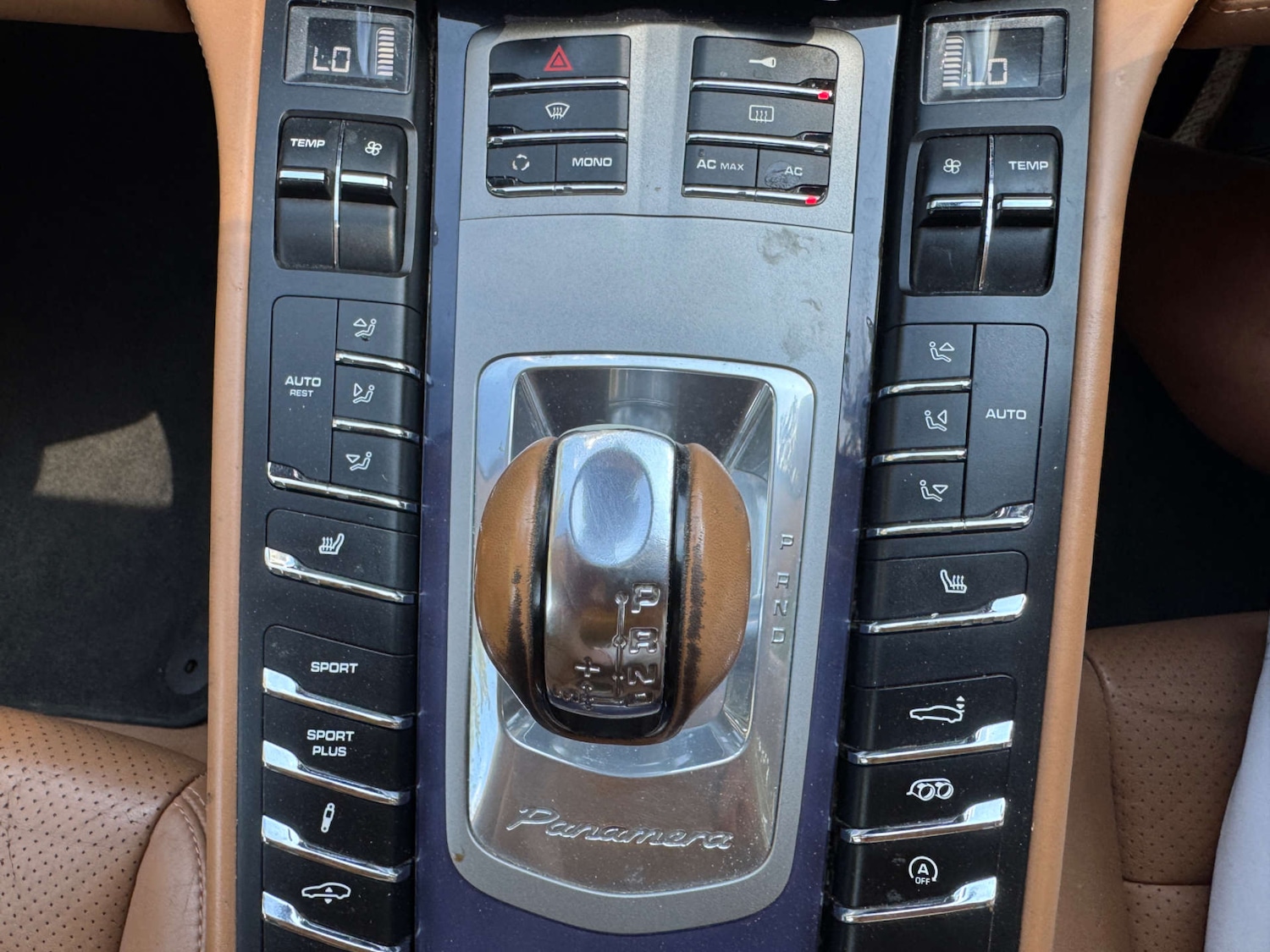 Used Porsche Panamera 2009 for sale - 76277984: Photo 20