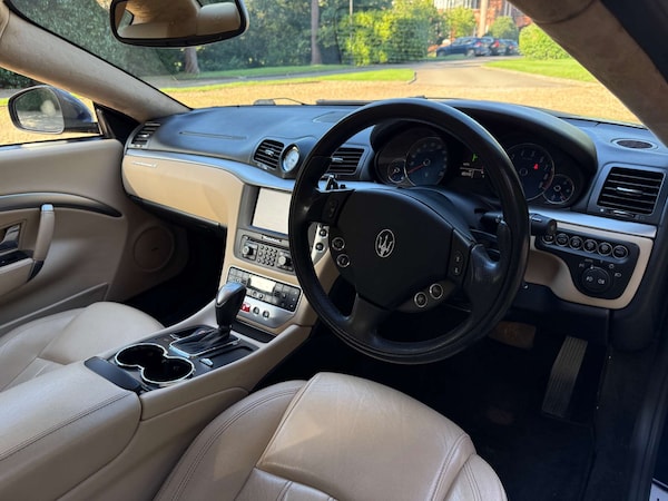 Used Maserati Granturismo 2011 for sale - 76278039: Photo 10