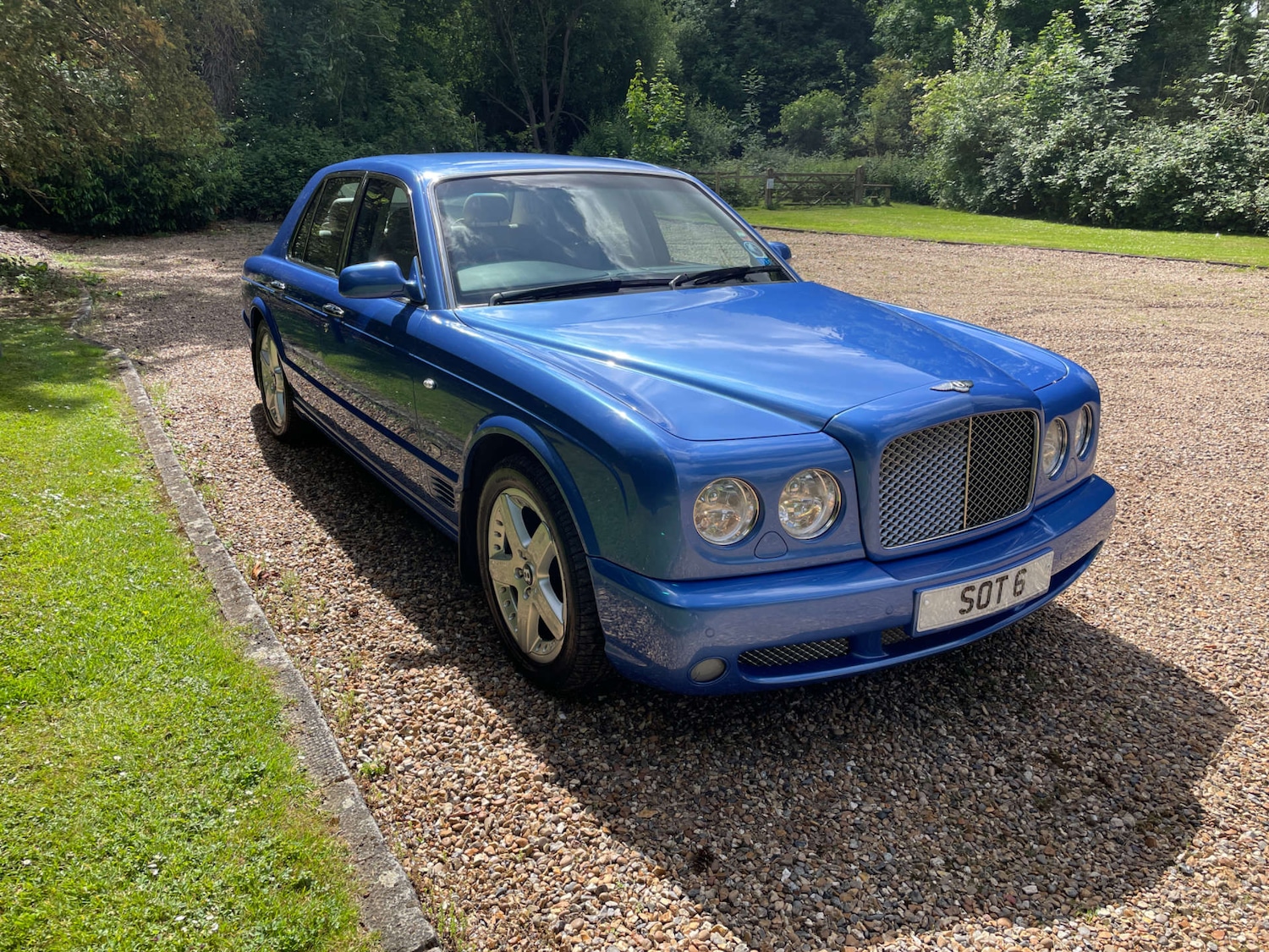 Used Bentley Arnage 2004 for sale - 76669794: Photo 2