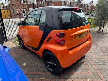 Used smart fortwo 2011 for sale - 79882398: Photo